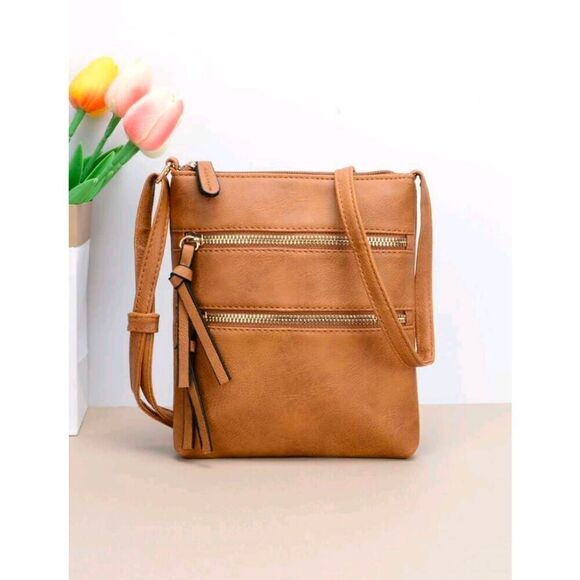 Ladies Tan Fashionable Crossbody Bag - Picture 5 of 5